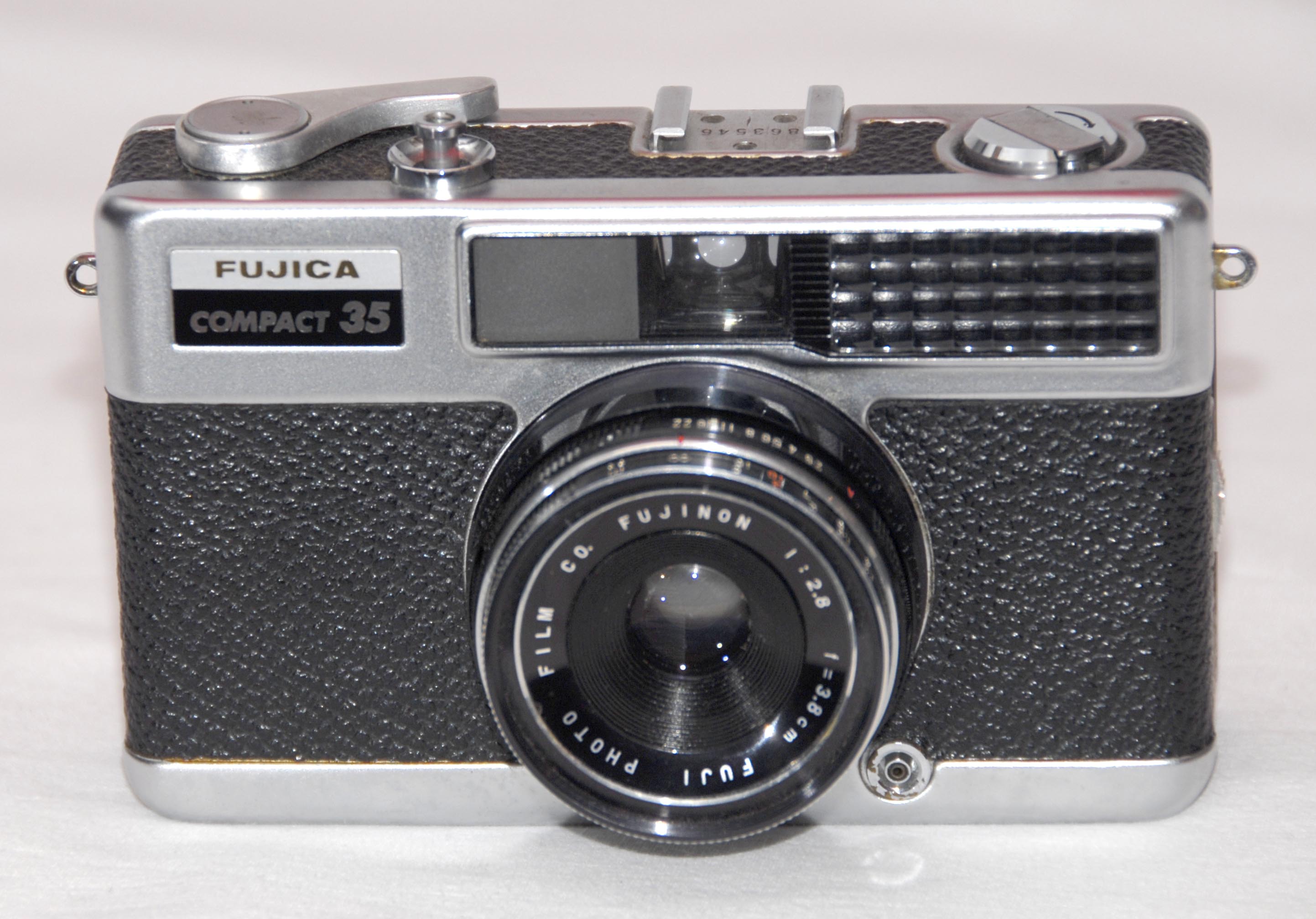 FUJICA COMPACT 35